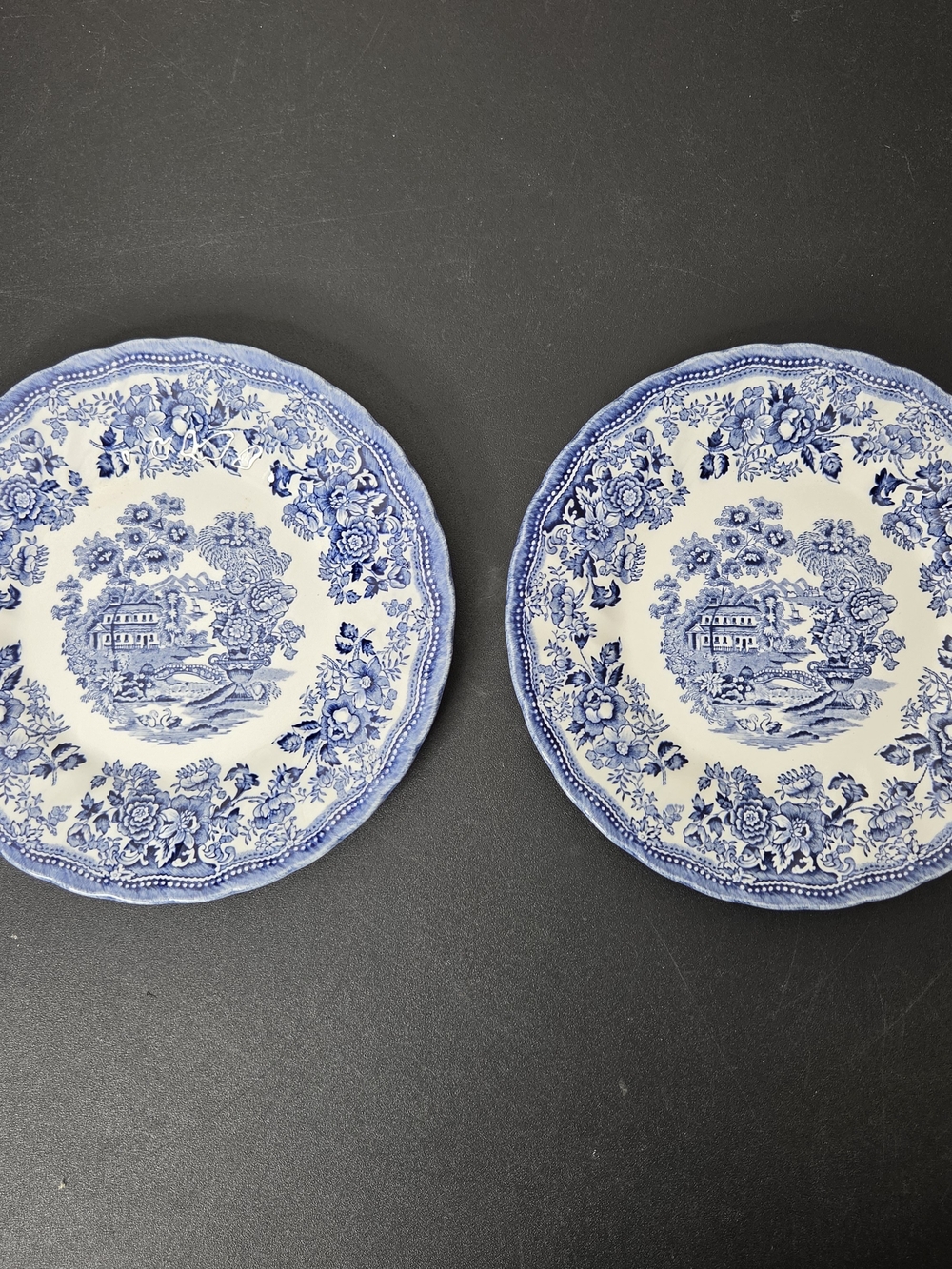 Queen's Blue Willow Set Of 2 Salad Plates 8"